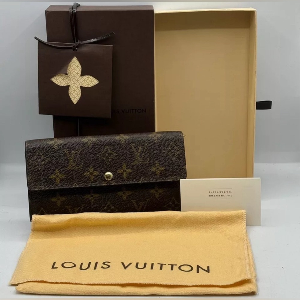 Auth LOUIS VUITTON Monogram Long Wallet Full inclusion.